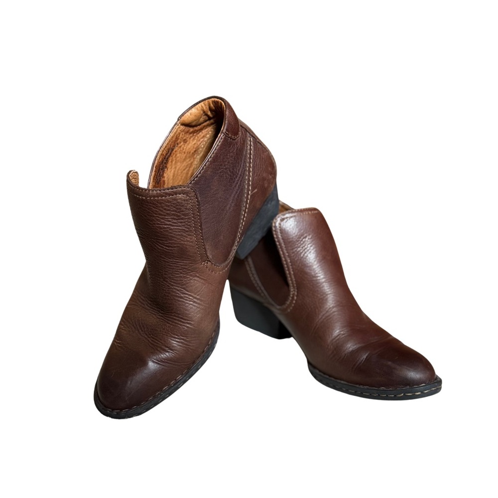 Born Brown Leather Ankle Boots – Women’s Size 7.5
